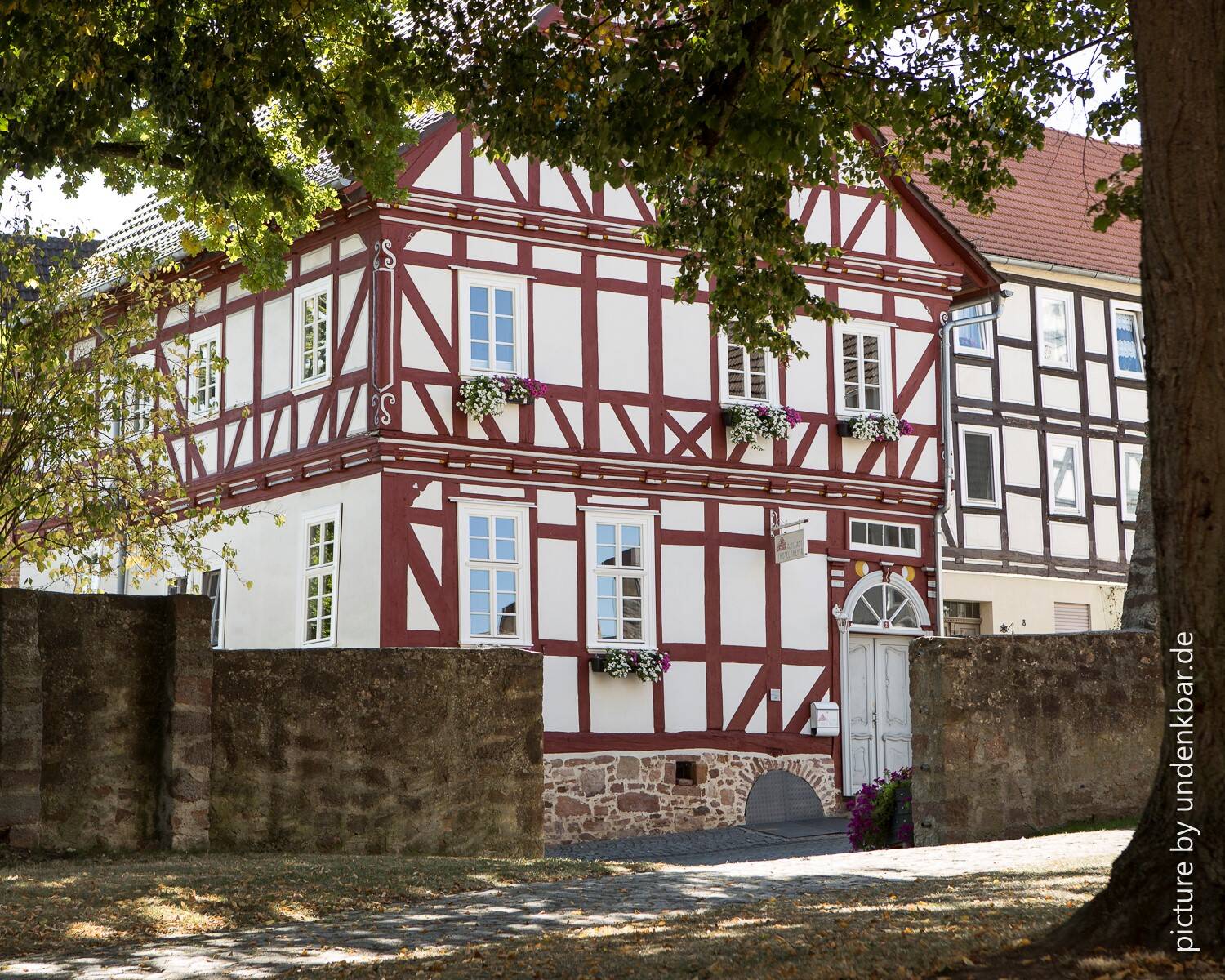 Kurzurlaub Hotel altstadt schwalmstadt rustikal kassel Hessen aussen natur00002